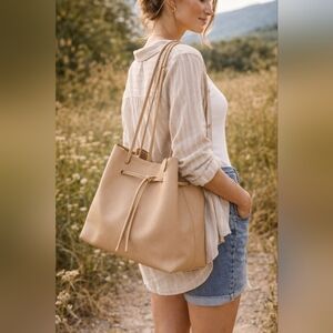 NWT 8 Other Reasons Elegant Cream Slouchy Bucket Bag